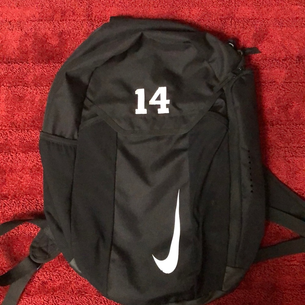 NIKE BACKPACK